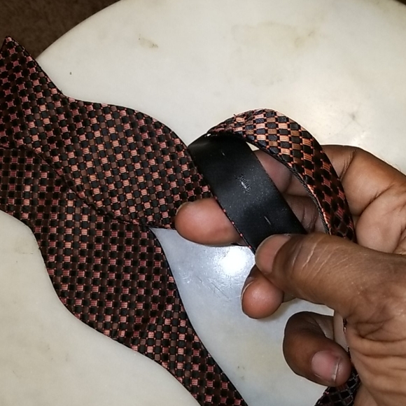 Countess Mara Self tie bowtie - Picture 2 of 2